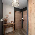 L'instant Douceur - Parking Gratuit Prive - Terrasse Exterieure - Commerces A Proximite - Proche Colmar