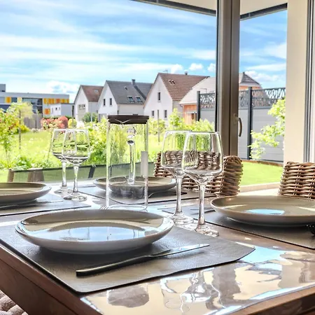Apartman L'instant Douceur - Parking Gratuit Prive - Terrasse Exterieure - Commerces A Proximite - Proche Colmar