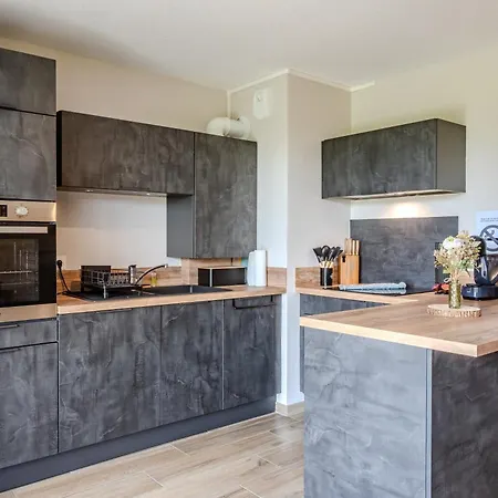 Apartman L'instant Douceur - Parking Gratuit Prive - Terrasse Exterieure - Commerces A Proximite - Proche Colmar *