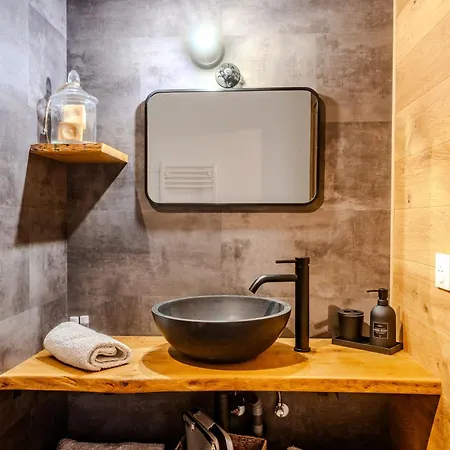 Apartman L'instant Douceur - Parking Gratuit Prive - Terrasse Exterieure - Commerces A Proximite - Proche Colmar Bergheim
