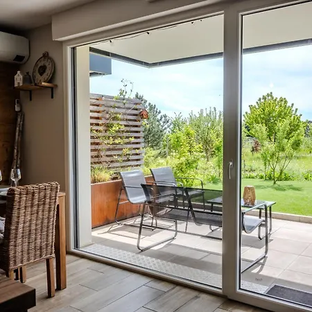 L'instant Douceur - Parking Gratuit Prive - Terrasse Exterieure - Commerces A Proximite - Proche Colmar Apartman *